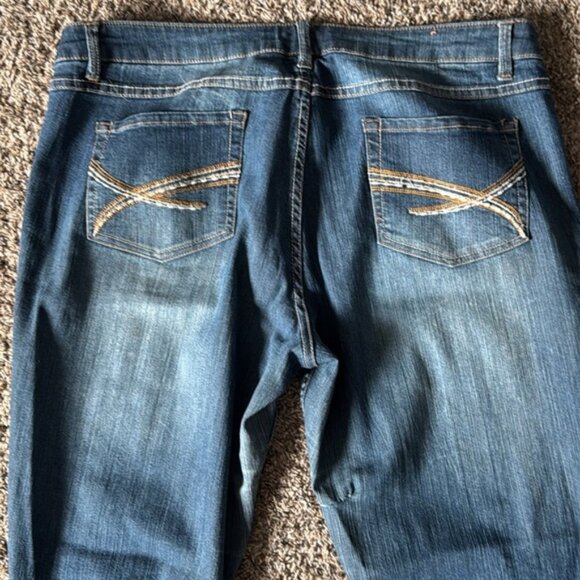 Mudd Jeans 17 Medium Wash Slim Fit - Picture 7 of 9